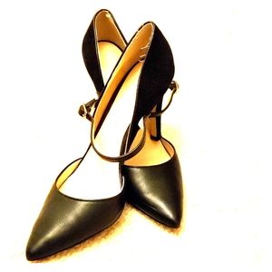 Banana republic pumps